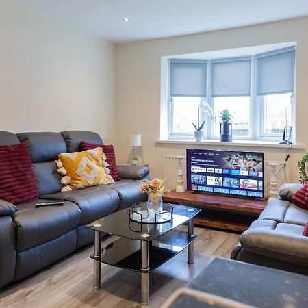 Pinfold Court Apartments Knowsley Exterior foto