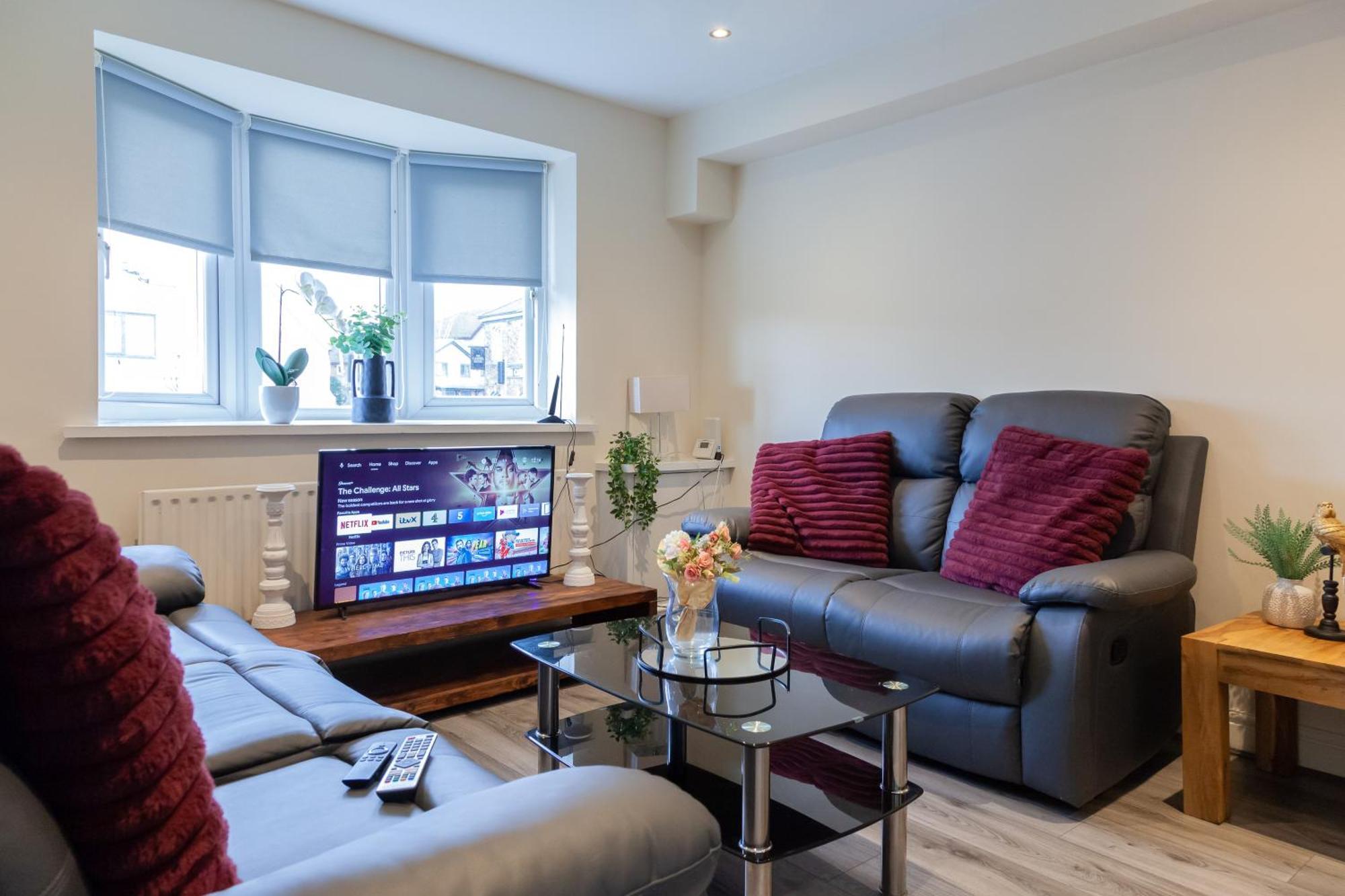 Pinfold Court Apartments Knowsley Exterior foto